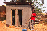 Toiletten Kindergarten Nyamboya