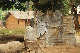 Toilettenbau Nyamboya
