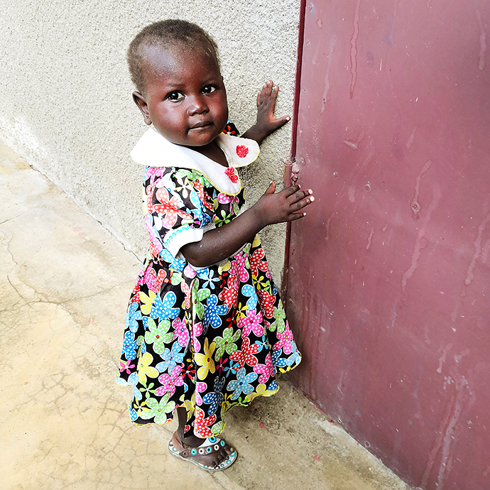 Haoao Waisenmädchen Gobo Kamerun Patenschaft