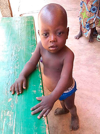 verstorbenes Kind Engelskind Kamerun Tschad