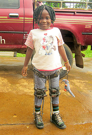 Kinderoperationen Ashia Kamerun